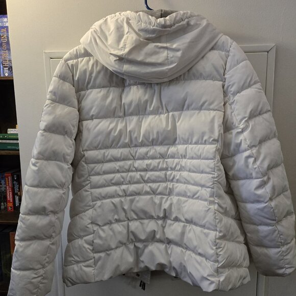 Tommy Hilfiger Women’s Puffer Jacket White - Picture 4 of 4